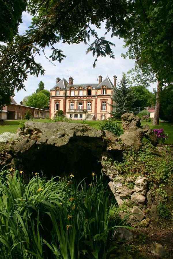 Le Beauvaisis Bed & Breakfast Esches Exterior photo